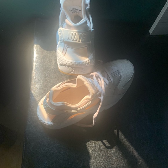 Huarache from Nike - Picture 2 of 2